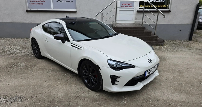 Toyota GT86 cena 75990 przebieg: 59960, rok produkcji 2017 z Ośno Lubuskie małe 211